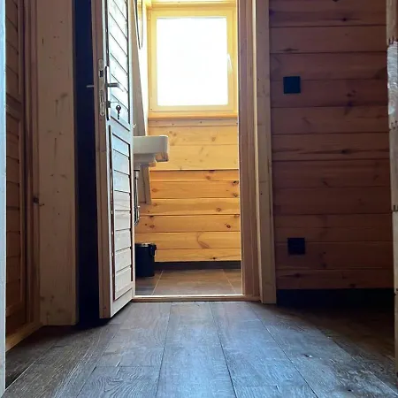 Aan Bosrand In Eifel Nabij Cochem-zell Aan De Moezel - Dichtbij De Calmont Klettersteig Bremm - Blue House Wagenhausen