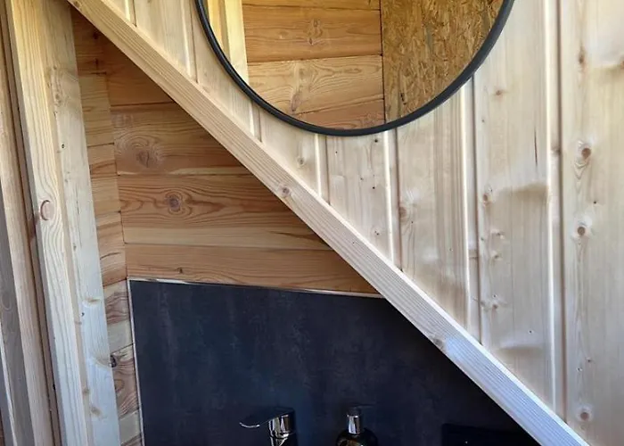 Holiday home Aan Bosrand In Eifel Nabij Cochem-zell Aan De Moezel - Dichtbij De Calmont Klettersteig Bremm - Blue House